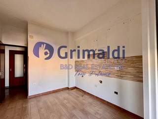 Trilocale in Vendita a Bagheria, 119'000&euro;, 96 m²