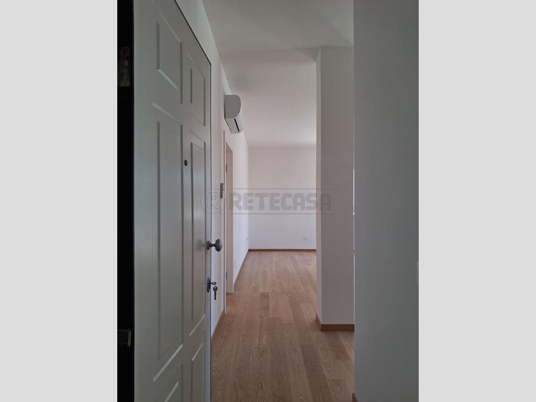 Appartamento in Vendita a Vicenza, 337'000&euro;, 150 m², con Box