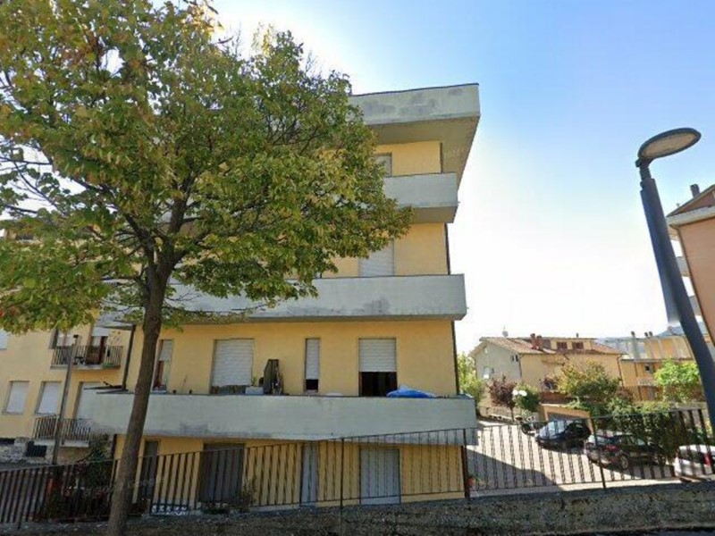 Trilocale in Vendita a Chianciano Terme, 41'000&euro;, 68 m²