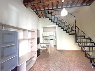 Trilocale in Vendita a Calcinaia, 105'000&euro;, 70 m², arredato