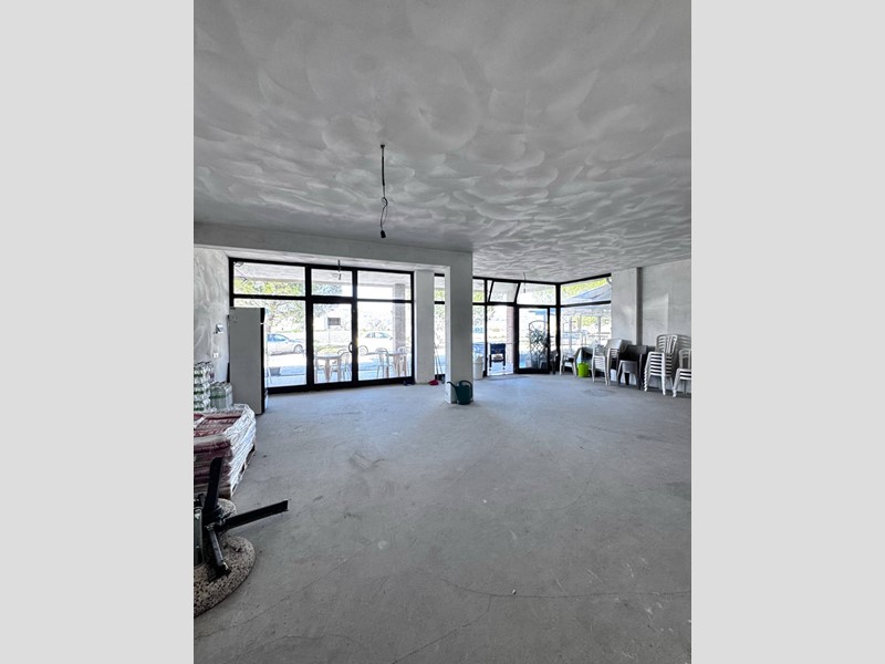 Immobile commerciale in Affitto a Grottazzolina, 600&euro;, 100 m²