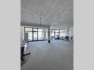 Immobile commerciale in Affitto a Grottazzolina, 600&euro;, 100 m²