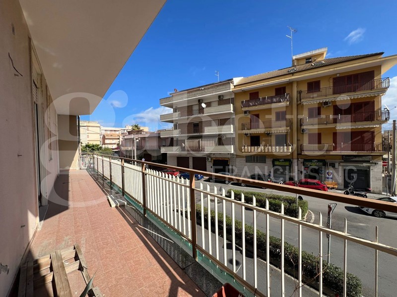 Appartamento in Vendita a Siracusa, 100'000&euro;, 137 m²