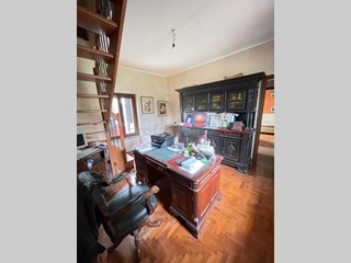 Appartamento in Vendita a Masate, 278'000&euro;, 220 m², con Box