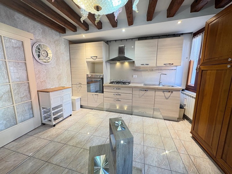 Quadrilocale in Vendita a Venezia, 398'000&euro;, 85 m²