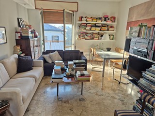 Quadrilocale in Vendita a Vicenza, 125'000&euro;, 95 m², con Box