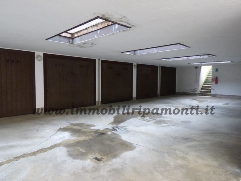 Box in Affitto a Lecco, 14 m²