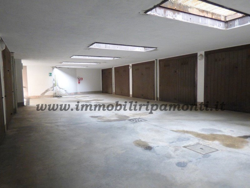 Box in Affitto a Lecco, 14 m²