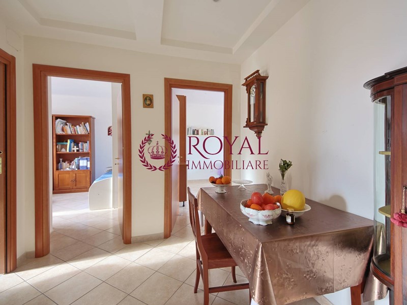 Trilocale in Vendita a Livorno, 139'500&euro;, 72 m²