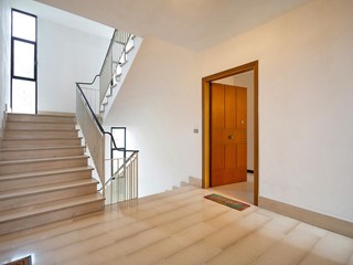 Quadrilocale in Vendita a Cascina, zona San Frediano a Settimo, 180'000&euro;, 107 m², arredato, con Box