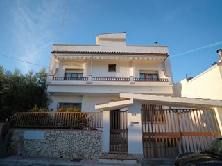 Appartamento in Vendita a Monteiasi, 160'000&euro;, 180 m², arredato, con Box