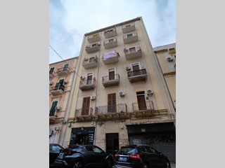 Appartamento in Vendita a Taranto, 26'000&euro;, 80 m²