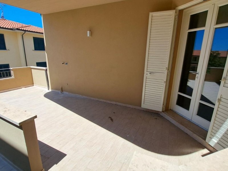 Bilocale in Vendita a Rosignano Marittimo, zona Rosignano Solvay, 188'000&euro;, 66 m², con Box