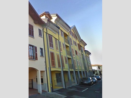 Trilocale in Vendita a Roncello, 26'400&euro;, 44 m²