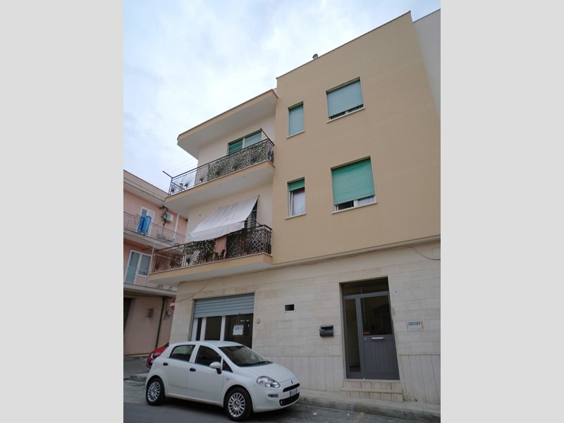 Trilocale in Vendita a Massafra, 98'000&euro;, 100 m²