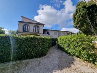 Quadrilocale in Vendita a Castagneto Carducci, 259'000&euro;, 77 m², arredato