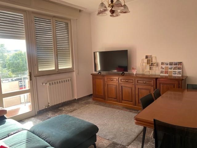 Quadrilocale in Vendita a Lucca, zona San Marco, 225'000&euro;, 85 m²