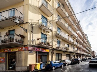 Trilocale in Vendita a Acireale, 65'000&euro;, 95 m²