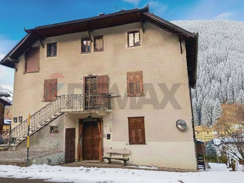 Quadrilocale in Vendita a Ossana, 164'000&euro;, 91 m²