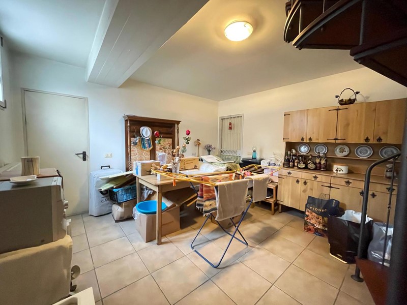 Trilocale in Vendita a Chiari, 240'000&euro;, 85 m², arredato, con Box