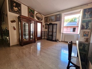 Trilocale in Vendita a Napoli, 455'000&euro;, 130 m²