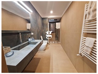 Appartamento in Vendita a Salerno, 850'000&euro;, 265 m², arredato