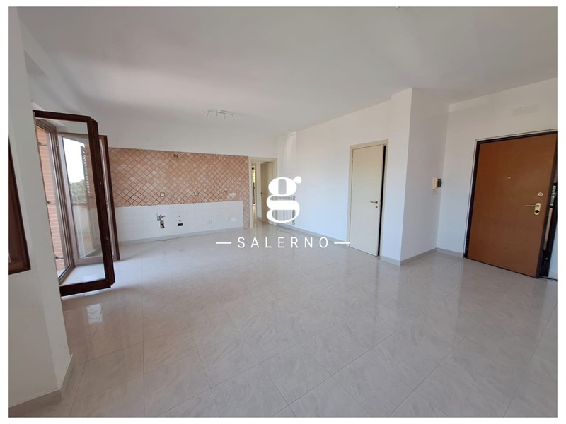 Trilocale in Vendita a Salerno, 380'000&euro;, 123 m²