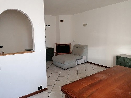 Villetta a schiera in Vendita a Spino d'Adda, 240'000&euro;, 158 m², con Box