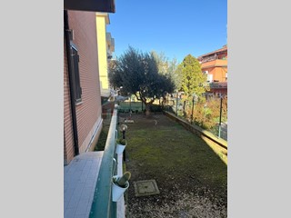 Trilocale in Vendita a Roma, 179'000&euro;, 65 m²