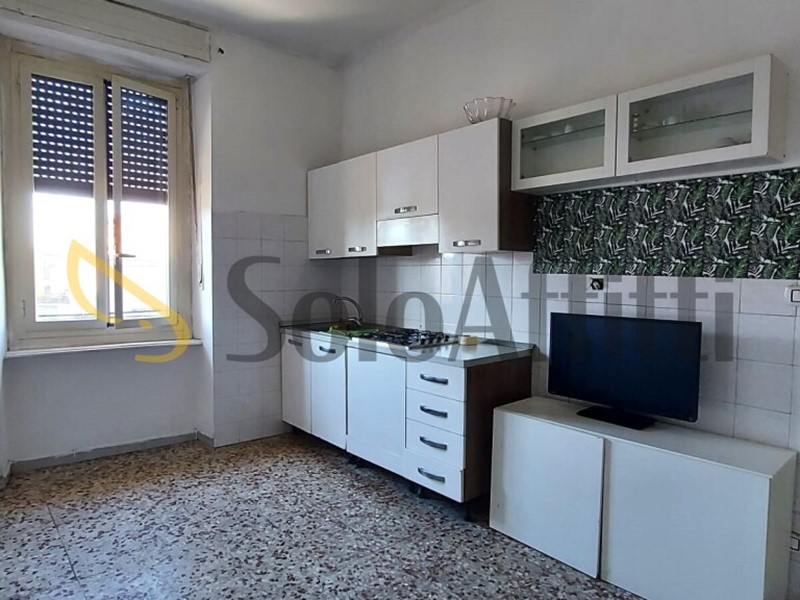 Trilocale in Affitto a Torino, zona Borgo Vittoria, 370&euro;, 50 m²