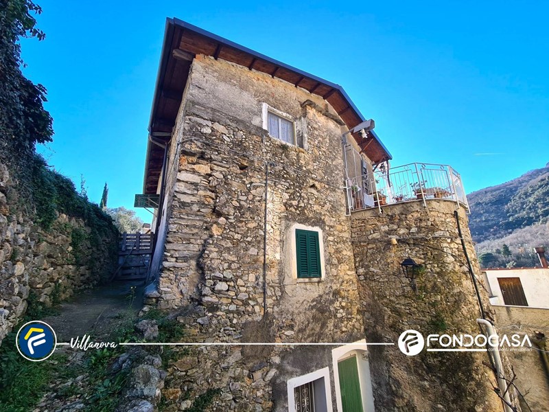 Appartamento in Vendita a Erli, 35'000&euro;, 65 m²