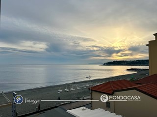 Quadrilocale in Vendita a Varazze, 320'000&euro;, 55 m²