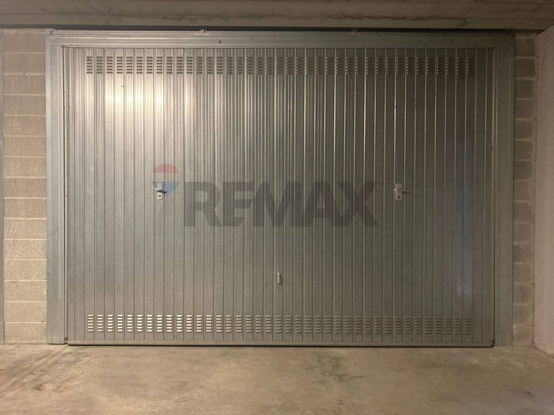 Box in Vendita a Cernusco sul Naviglio, 59'000&euro;, 50 m²