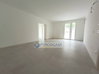 Trilocale in Vendita a Peschiera del Garda, 290'000&euro;, 100 m²