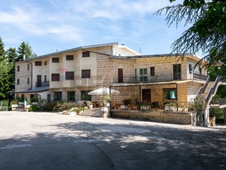Appartamento in Vendita a Pretoro, 1'100'000&euro;, 1531 m²