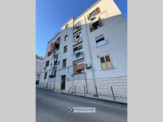 Bilocale in Vendita a Salerno, 145'000&euro;, 58 m²