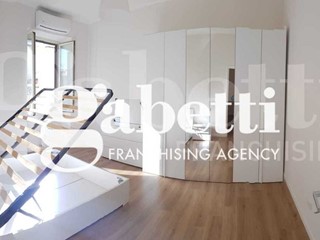 Bilocale in Vendita a Roma, 187'000&euro;, 61 m²