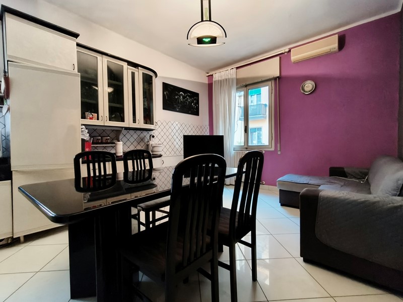 Trilocale in Vendita a Bologna, 230'000&euro;, 70 m², arredato