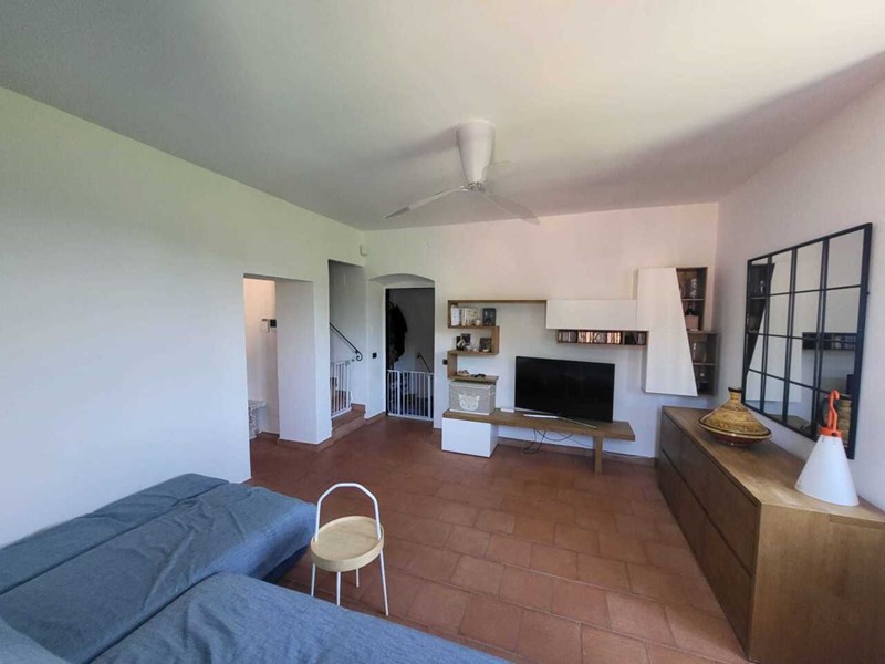 Quadrilocale in Vendita a Santo Stefano di Magra, zona Ponzano Superiore, 215'000&euro;, 124 m²