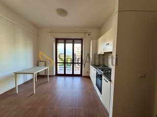 Quadrilocale in Affitto a Latina, 620&euro;, 70 m², arredato