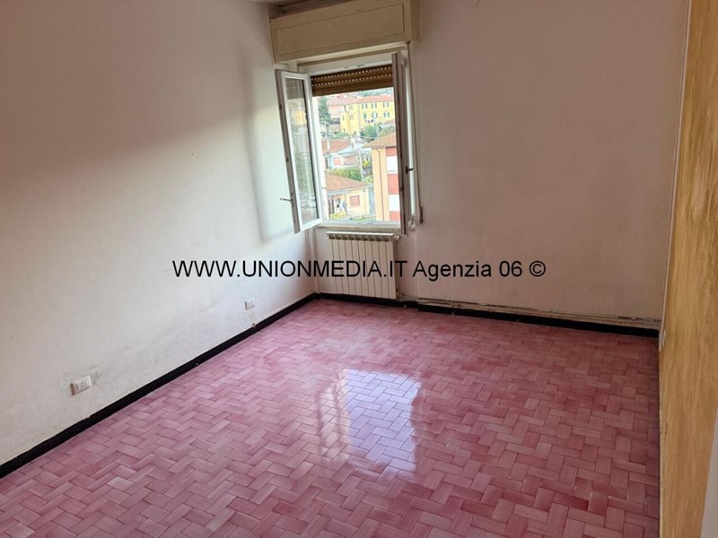 Quadrilocale in Vendita a Arcola, 92'000&euro;, 72 m²