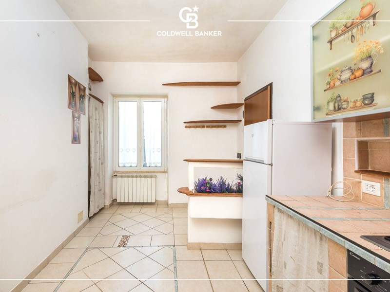Bilocale in Vendita a Marino, 95'000&euro;, 37 m²
