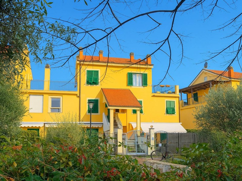 Appartamento in Vendita a San Bartolomeo al Mare, 370'000&euro;, 135 m²