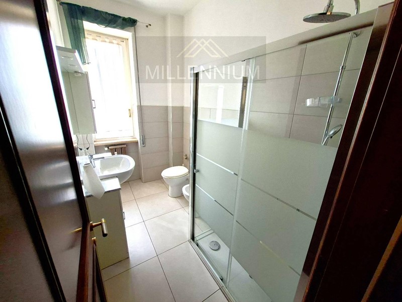 Trilocale in Affitto a Arona, 900&euro;, 100 m²