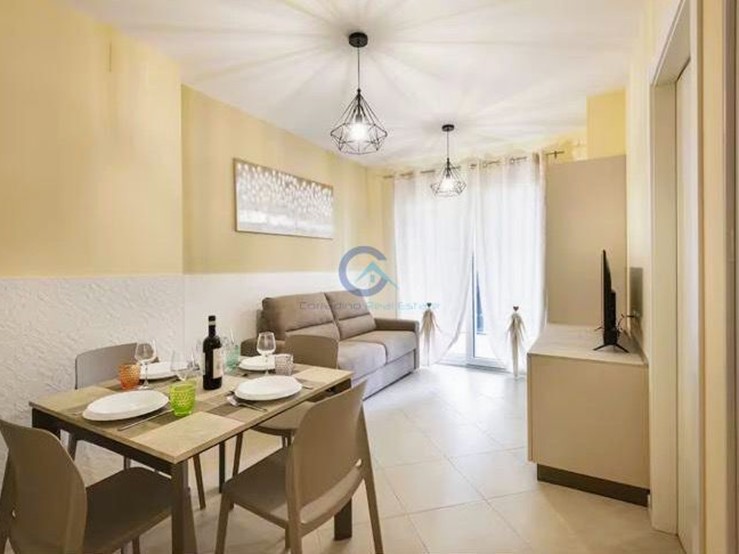 Bilocale in Affitto a Milano, 1'200&euro;, 60 m², arredato, con Box