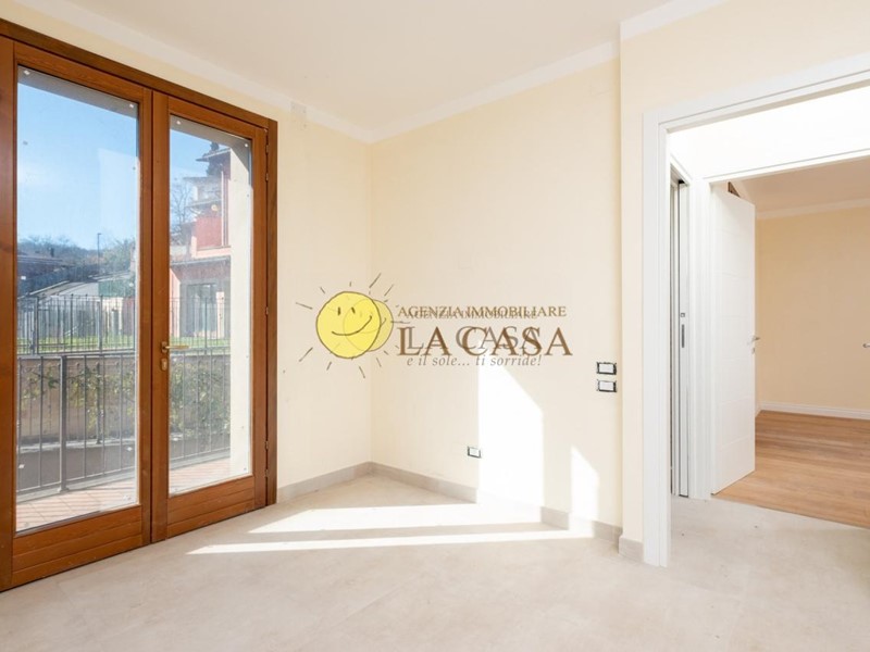 Trilocale in Vendita a Figline e Incisa Valdarno, zona Incisa, 175'000&euro;, 85 m², con Box