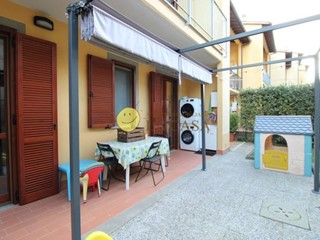 Trilocale in Vendita a Reggello, zona Vaggio, 165'000&euro;, 70 m², con Box