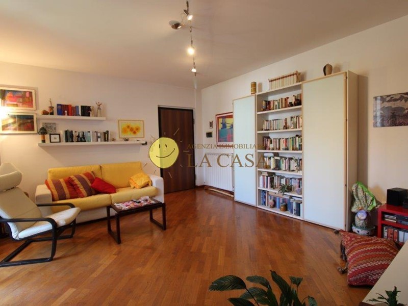 Quadrilocale in Vendita a Figline e Incisa Valdarno, zona Palazzolo, 205'000&euro;, 90 m², con Box
