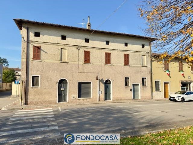Trilocale in Vendita a Brandico, 49'900&euro;, 80 m²