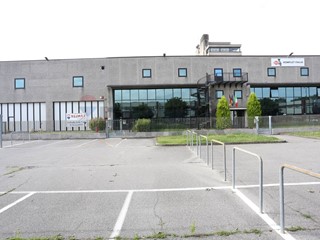 Capannone in Vendita a Grassobbio, 4'550'000&euro;, 5400 m²